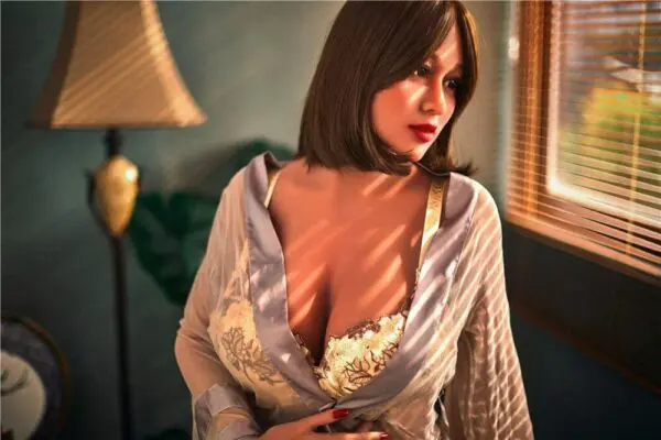 Sarah - 5'4" | 163cm Sex Doll - Image 2