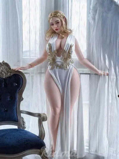 Miranda – 5’6″ | 168cm Sex doll