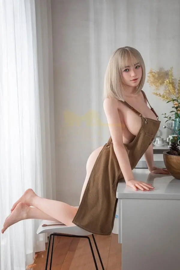 big bust babe love doll