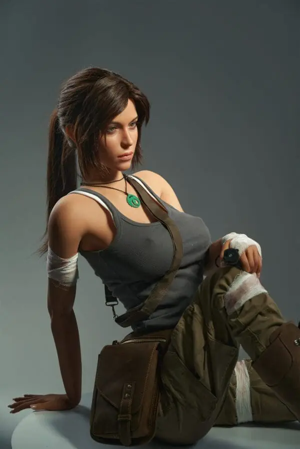 Lara Croft – 5’5″ | 166cm Sex Doll - Image 3