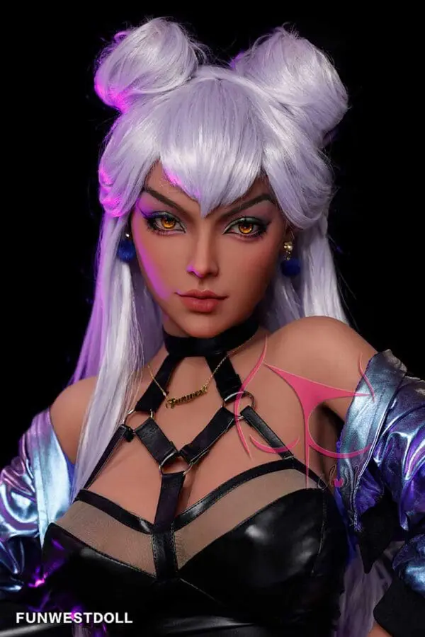 evelynn sexdoll