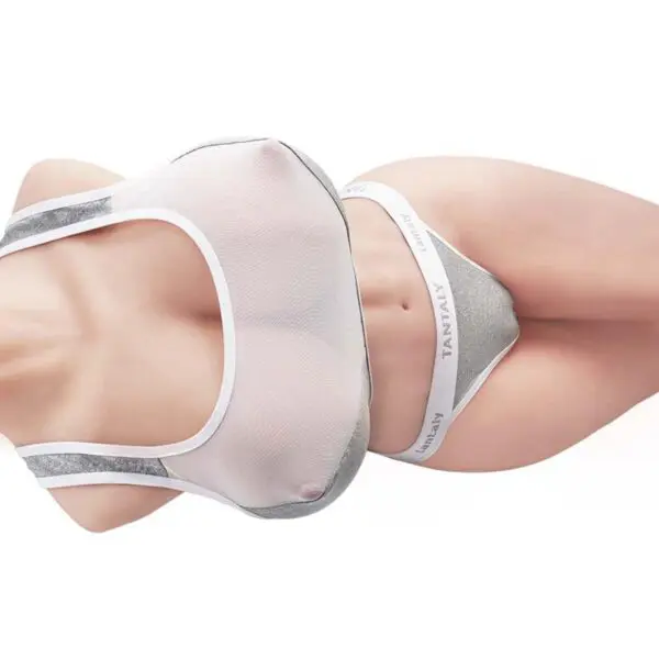 Monica Fair - Image 4