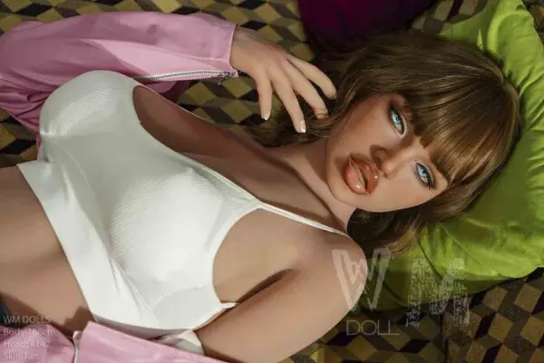 Lucia – 5’5″ | 168cm Sex doll - Image 5