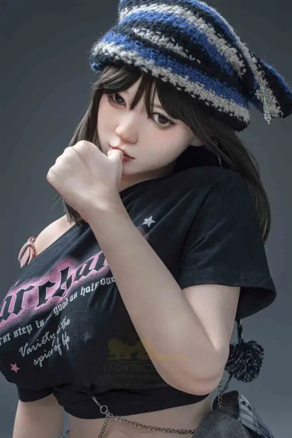 Daniella – 5’2″ | 158cm Sex Doll - Image 3