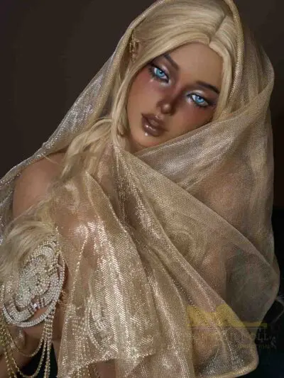Sarah – 5’4″ | 164cm Sex Doll