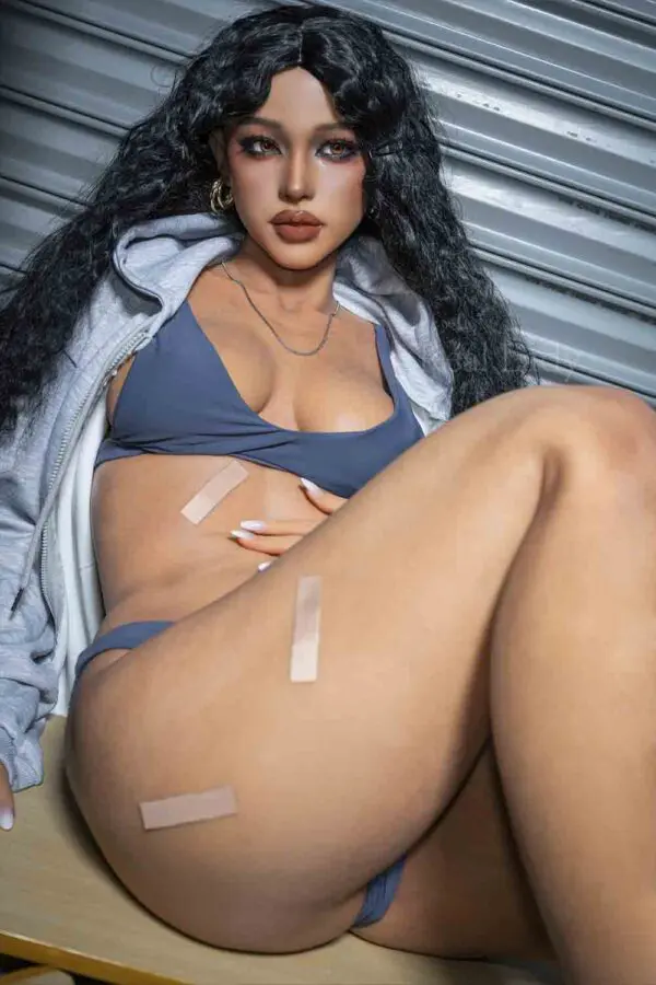 sex doll that gives blowjobs