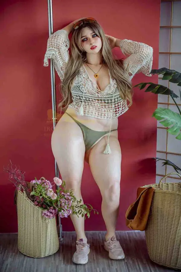 Sugar Mommy – 5’3″ | 162cm Sex Doll - Image 4