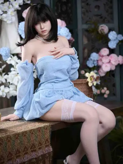 Robin – 4’11″ | 150cm Sex Doll